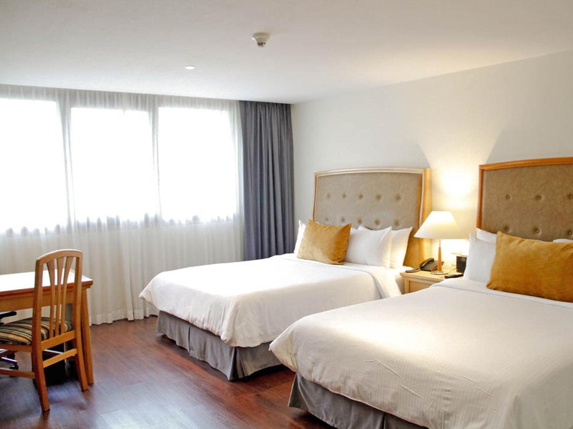 Quarto Queen com 2 Camas Queen-size
